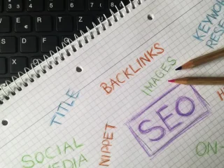 Notebook with SEO and backlinks concept words
